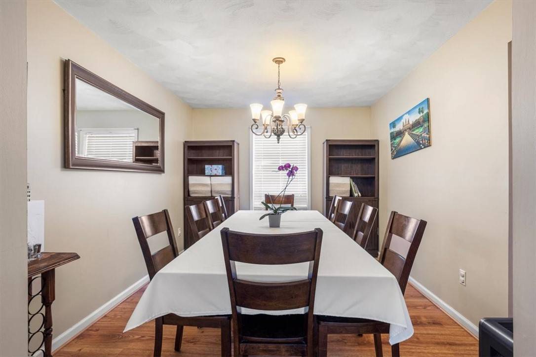 Johnston, RI 02919,46 Lincoln DR
