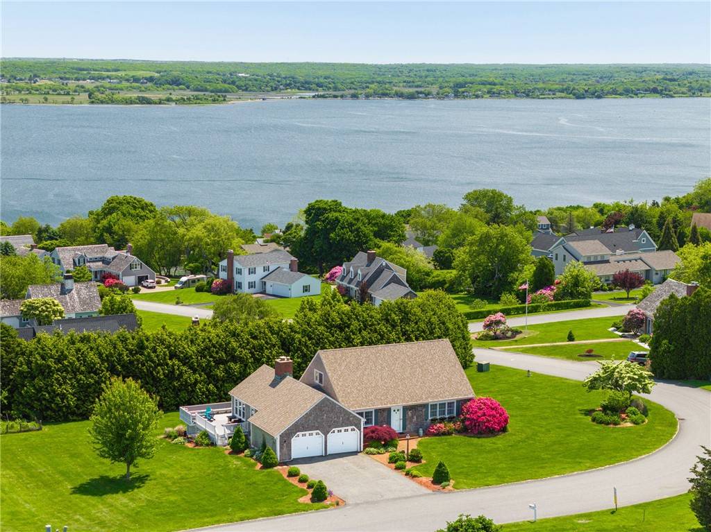 Portsmouth, RI 02871,80 Sea Meadow DR