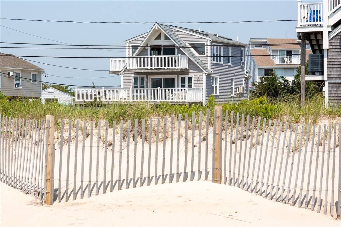 Charlestown, RI 02813,695 Charlestown Beach RD