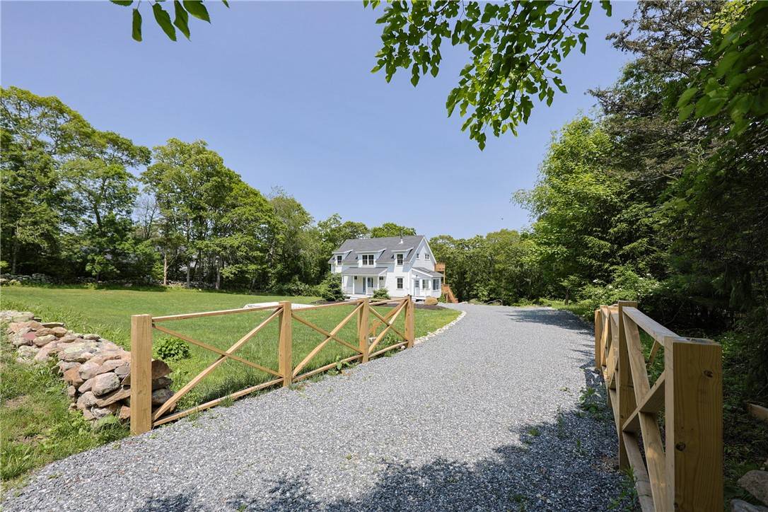 Little Compton, RI 02837,26 Old Stone Church RD