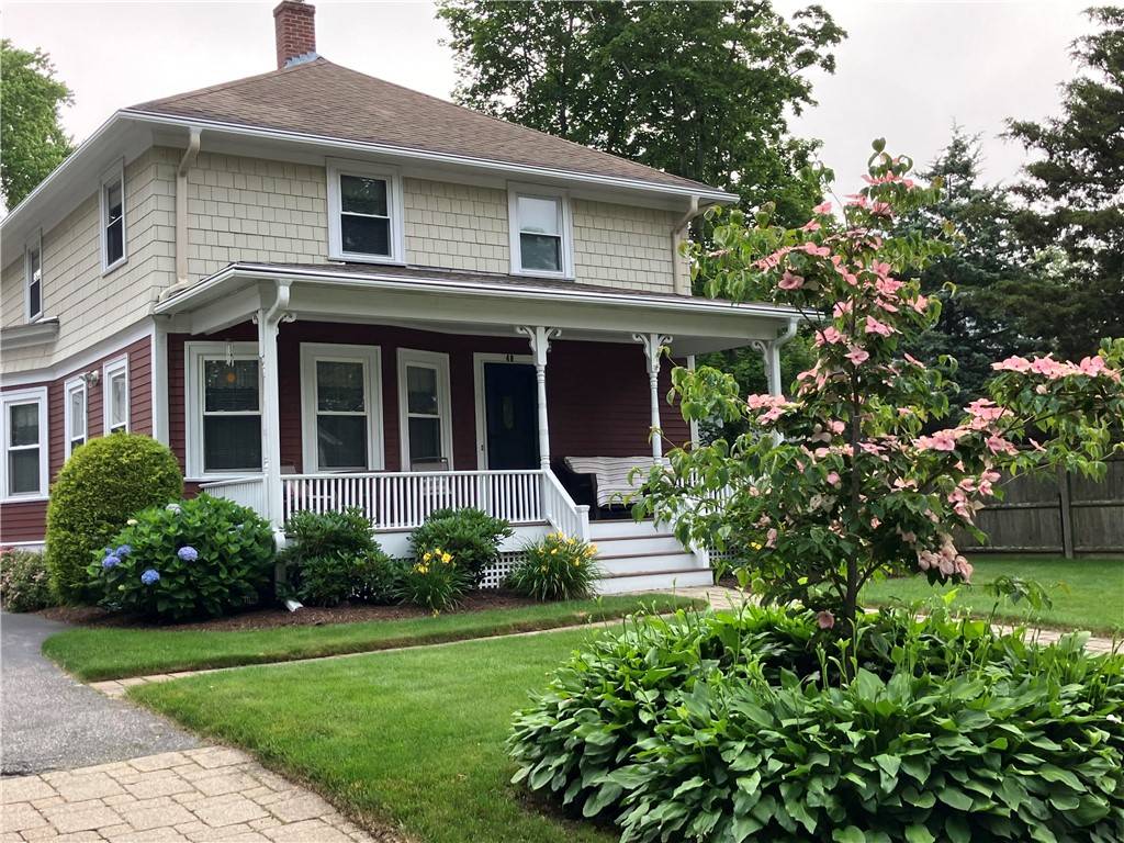 East Greenwich, RI 02818,40 Vine ST