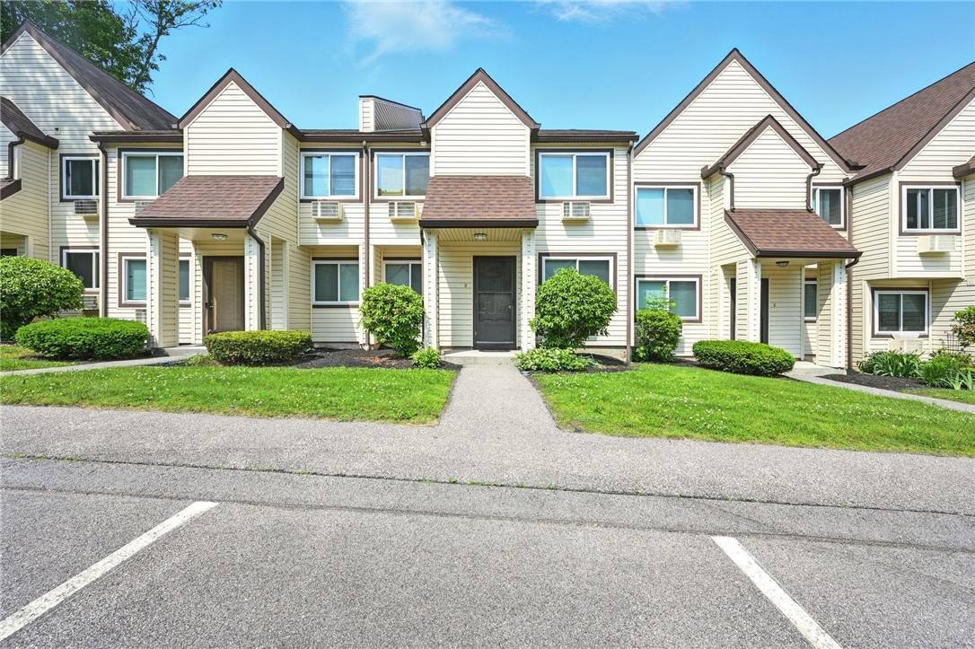 Westerly, RI 02891,223 High ST #H