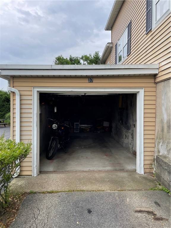 Woonsocket, RI 02895,37 Kermit ST