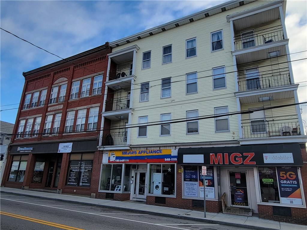 Central Falls, RI 02863,747 Broad ST