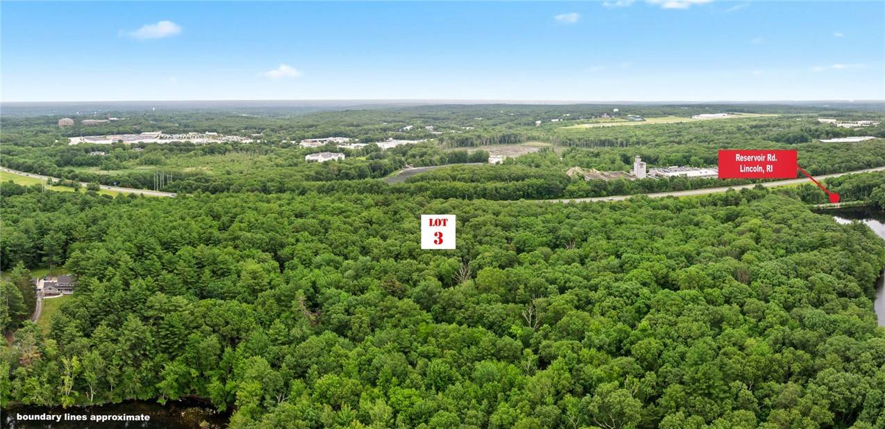 Smithfield, RI 02859,235 Reservoir RD