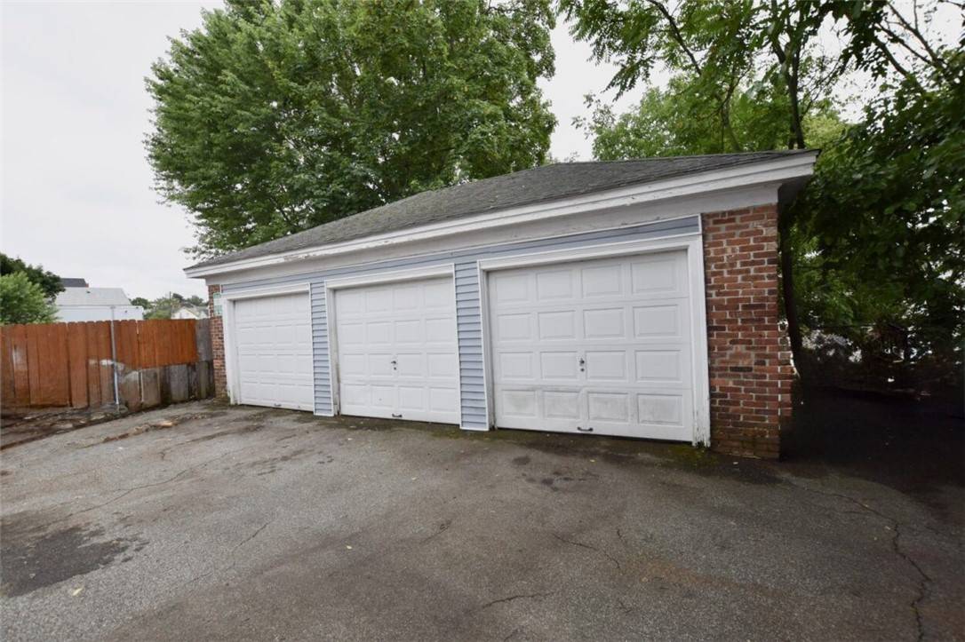 Pawtucket, RI 02860,92 Jefferson ST