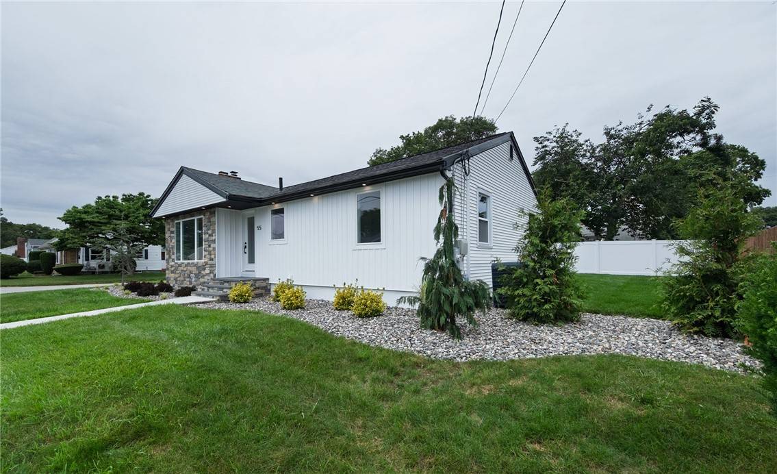 Cranston, RI 02920,55 Brookfield DR