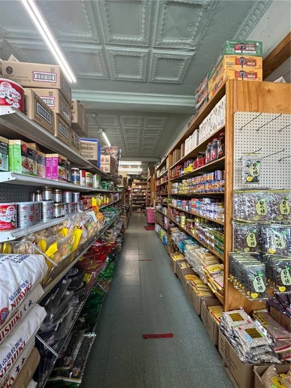 Cranston, RI 02910,834 Park AVE