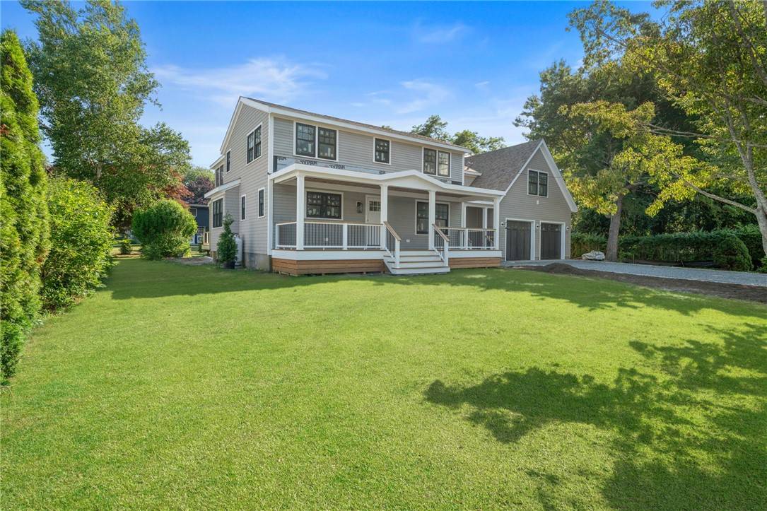 Narragansett, RI 02882,26 Westmoreland ST