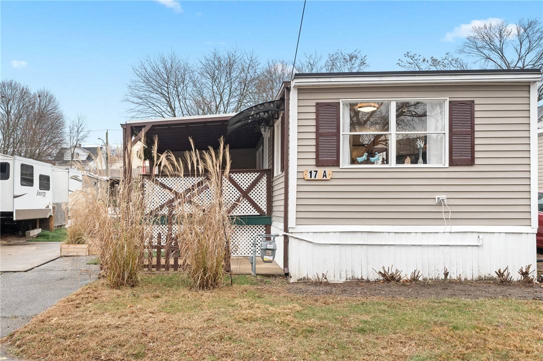 Pawtucket, RI 02860,17 Stephanie DR