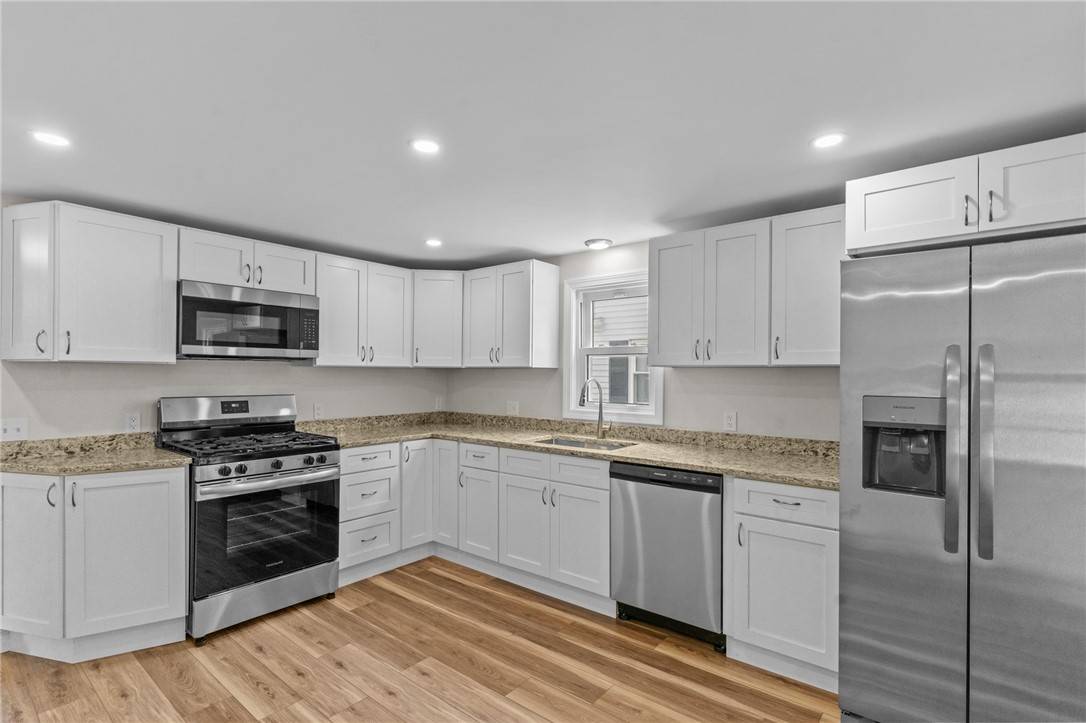 Pawtucket, RI 02861,335 Carter AVE