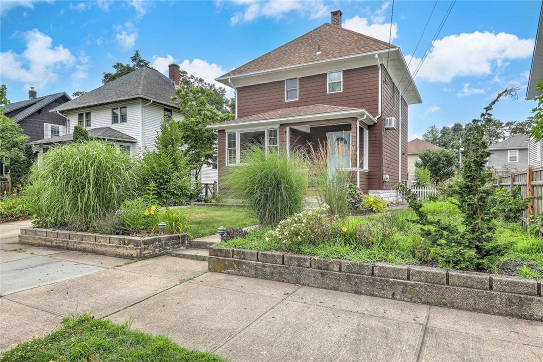 Cranston, RI 02905,37 Denver AVE
