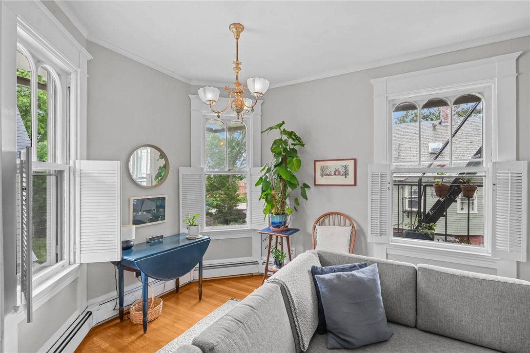Providence, RI 02906,303 Angell ST #3