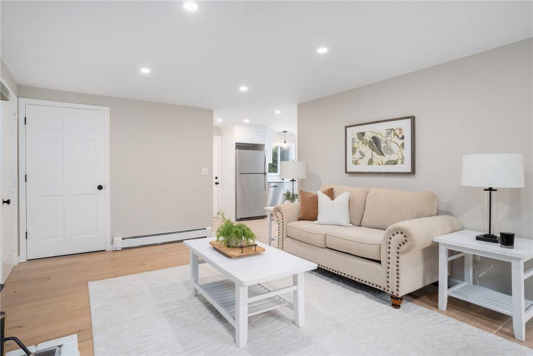 Attleboro, MA 02703,9 Theodore LN