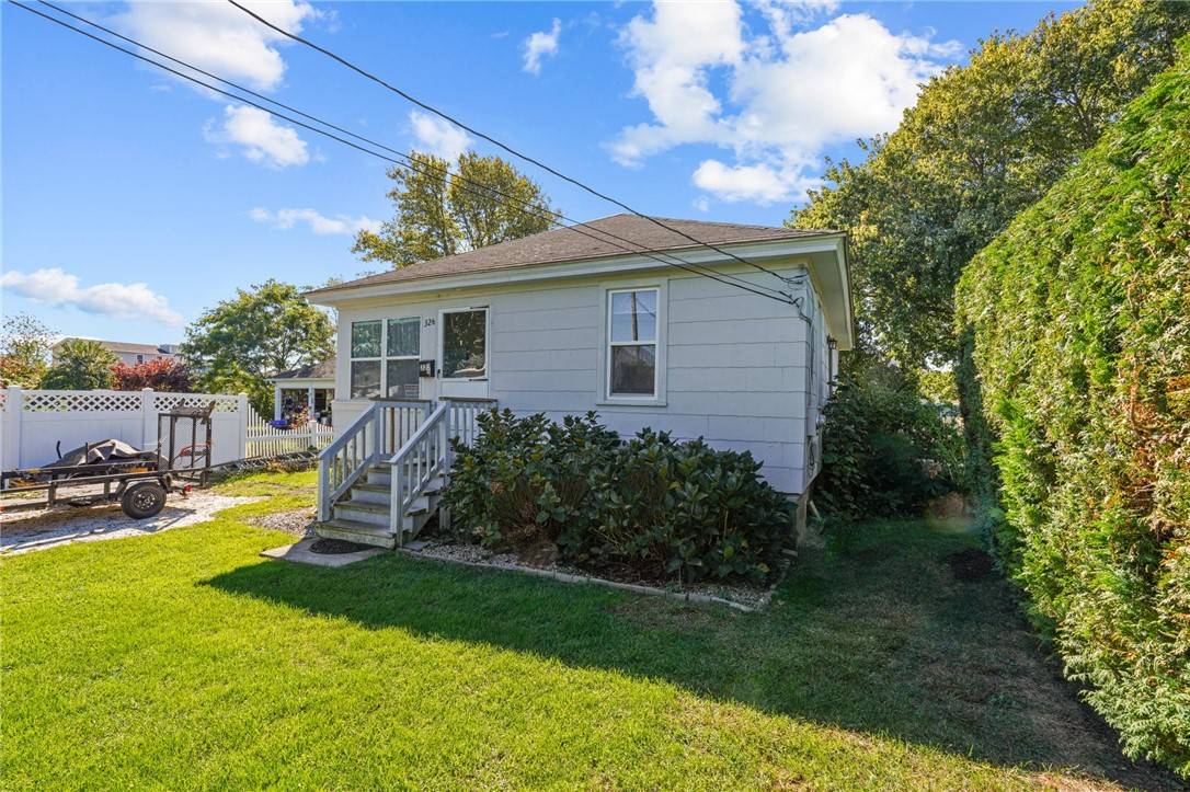 Westerly, RI 02891,32 Crandall AVE