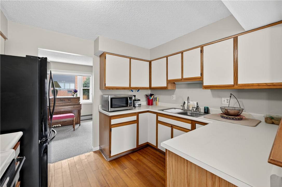 Pawtucket, RI 02860,55 Geneva ST #55