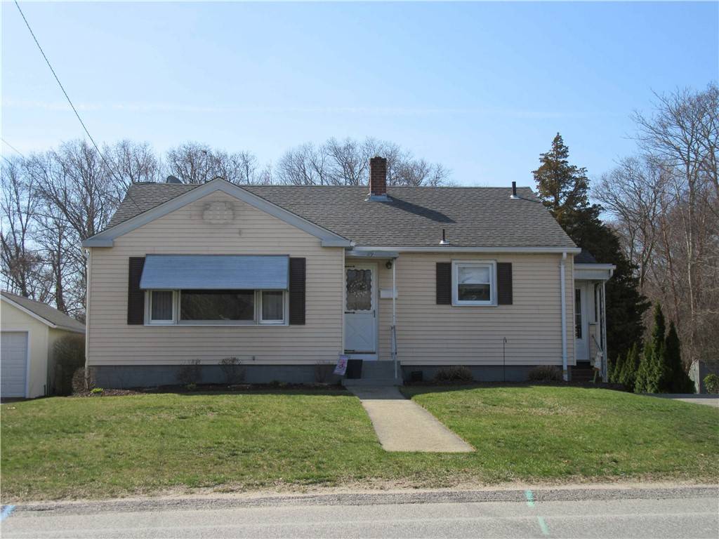 Westerly, RI 02891,89 Wells ST