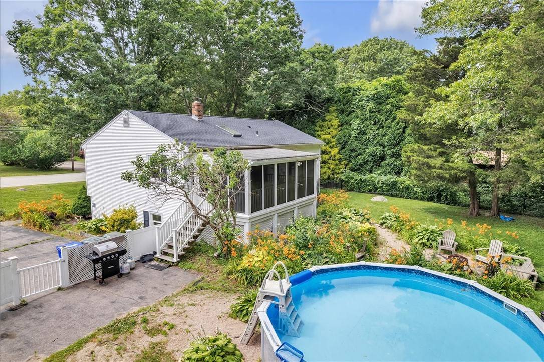 Westerly, RI 02891,8 Tonkawa AVE