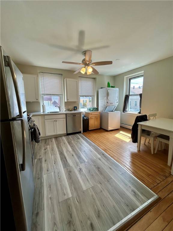 Newport, RI 02840,378 thames ST #6