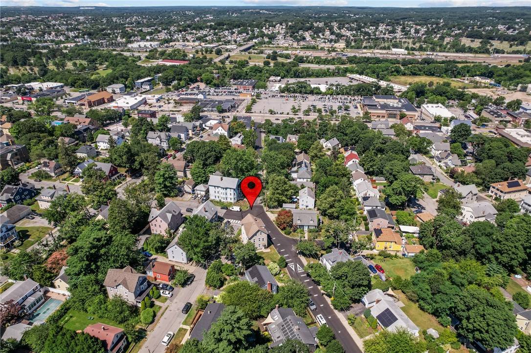 Providence, RI 02906,309 Highland AVE