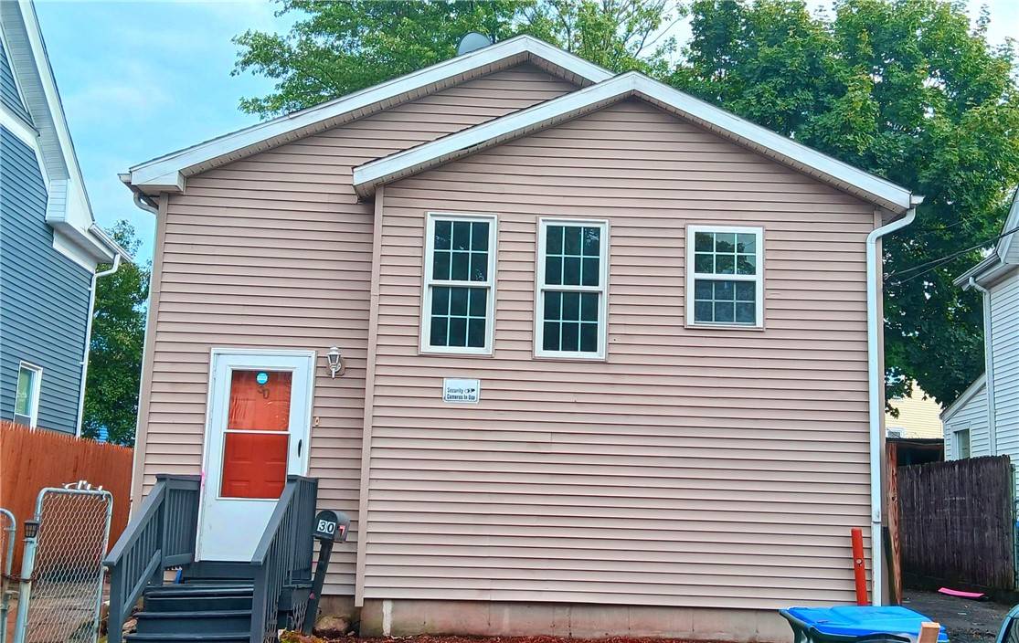 Providence, RI 02909,30 Rosedale ST