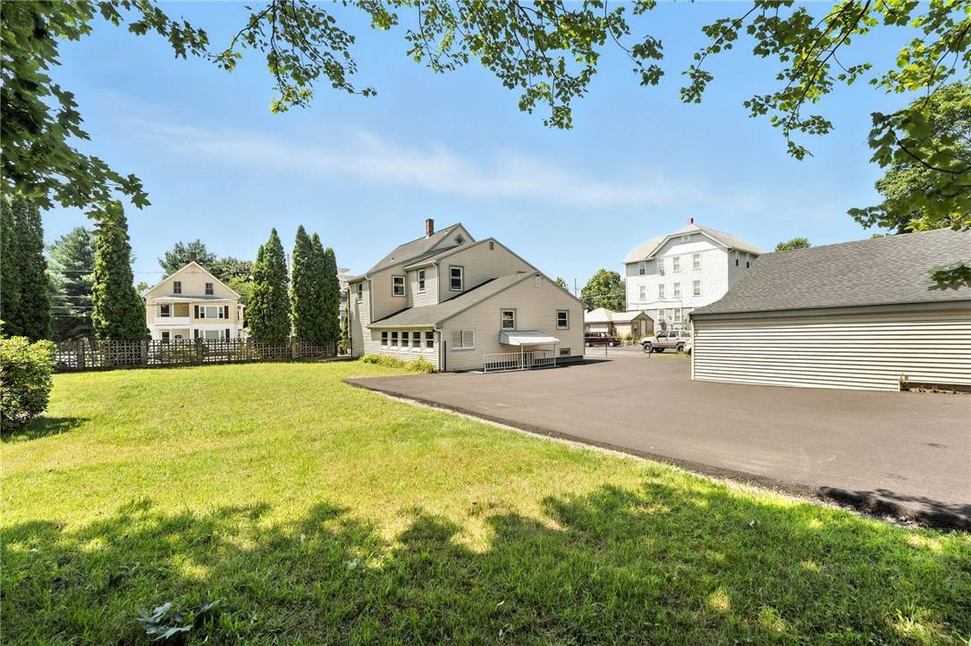 Woonsocket, RI 02895,32 Jackson ST