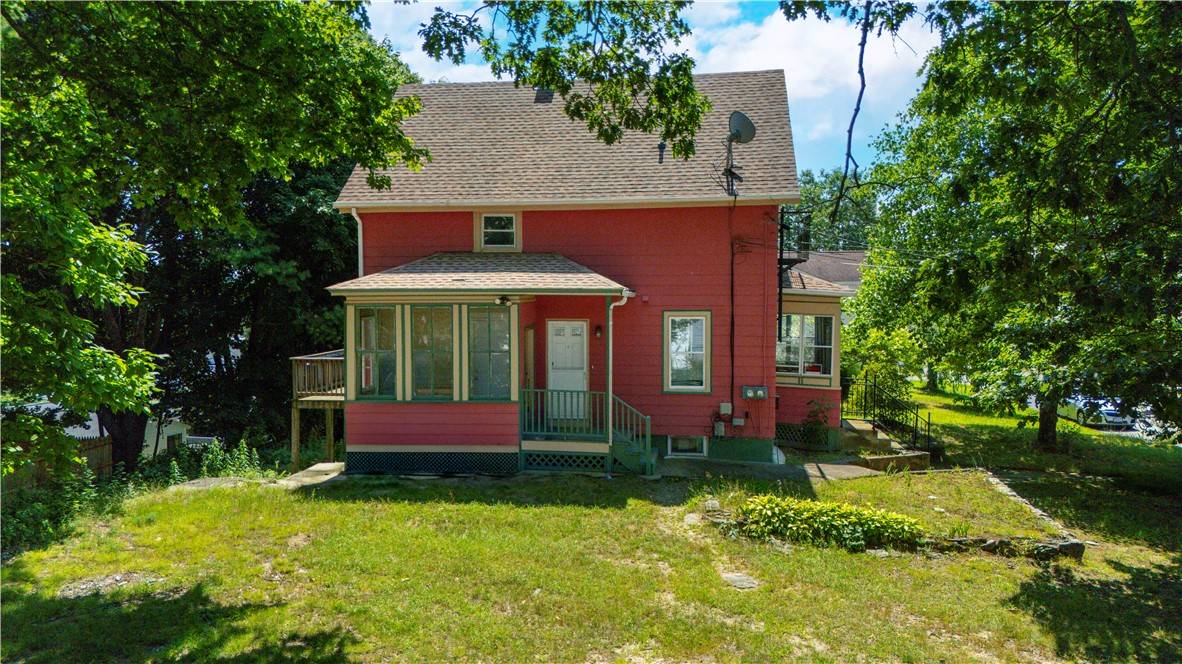 Woonsocket, RI 02895,363 Tenth AVE