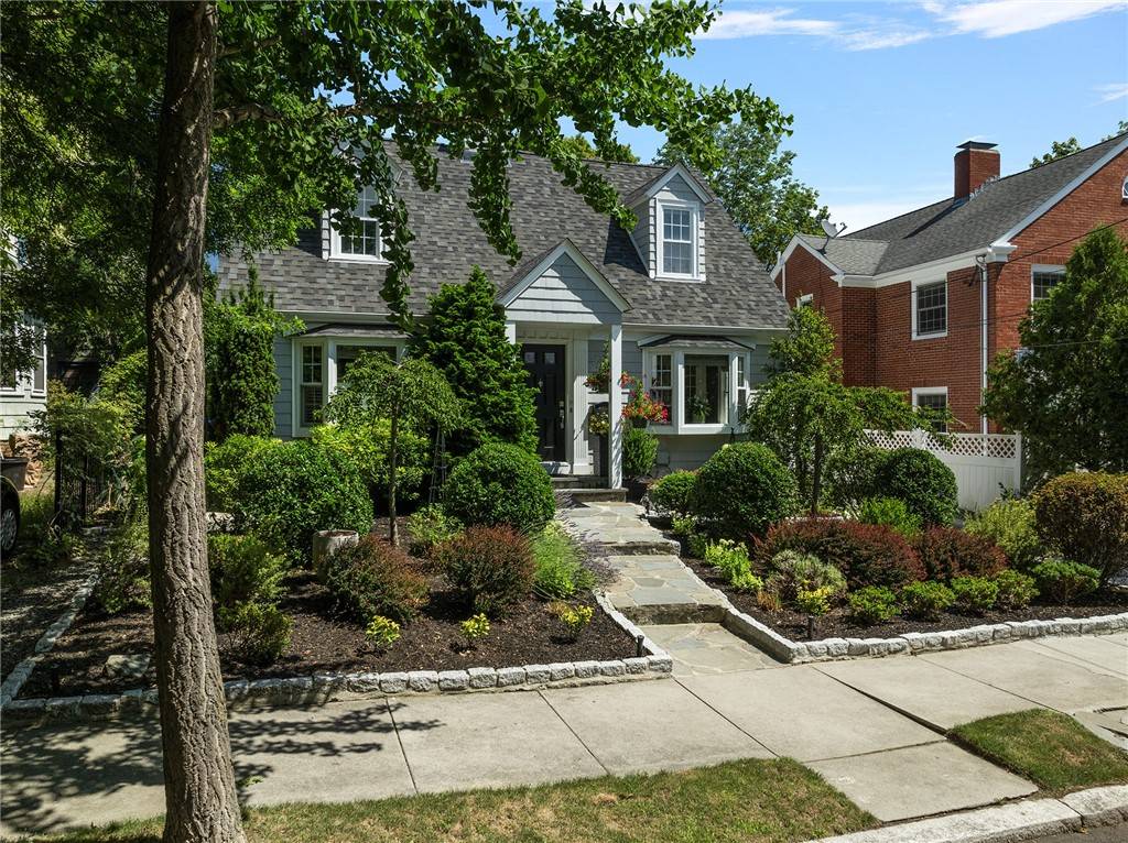 Providence, RI 02906,86 Vassar AVE