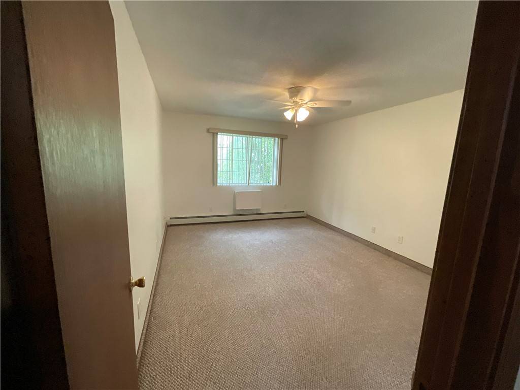 Scituate, RI 02857,680 Hartford PIKE #5