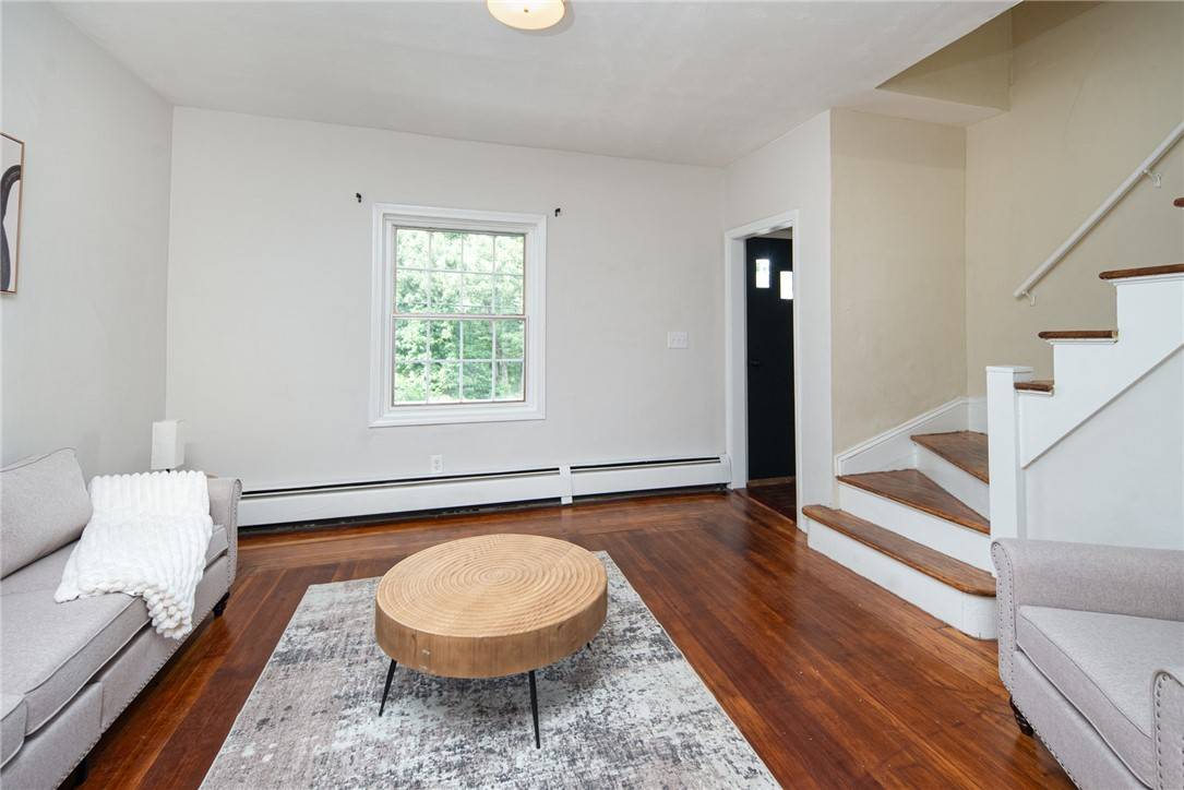 Attleboro, MA 02703,48 May ST