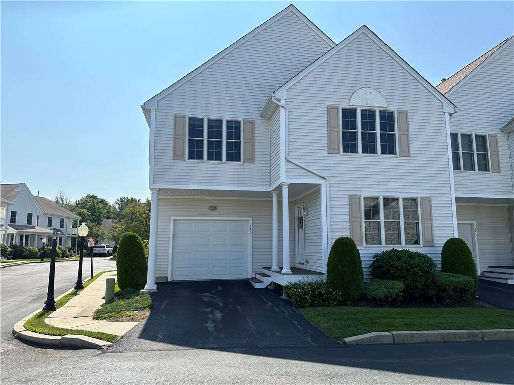 Cranston, RI 02921,149 Cheshire DR