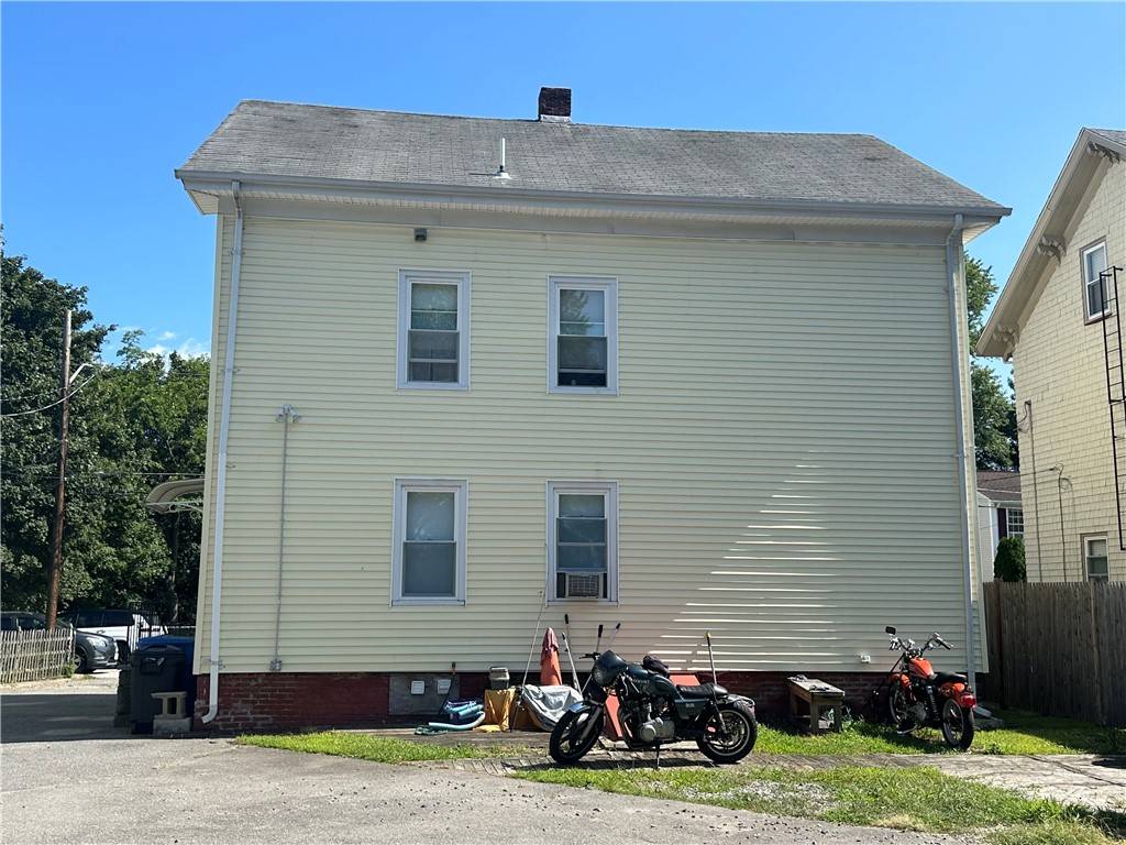 Lincoln, RI 02865,29 North Union ST