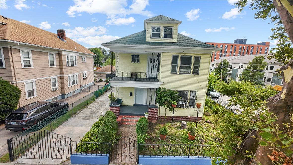 Providence, RI 02907,98 Sackett ST