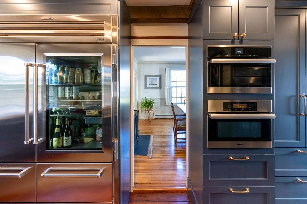 Newport, RI 02840,41 Washington ST