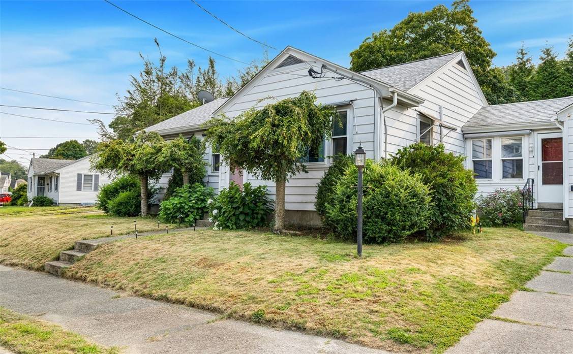 Pawtucket, RI 02860,67 Fillmore ST