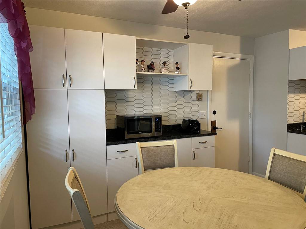 Smithfield, RI 02828,12 Stonehenge DR #221N