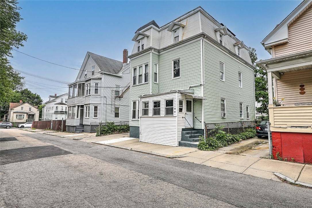 Providence, RI 02905,17 Plum ST