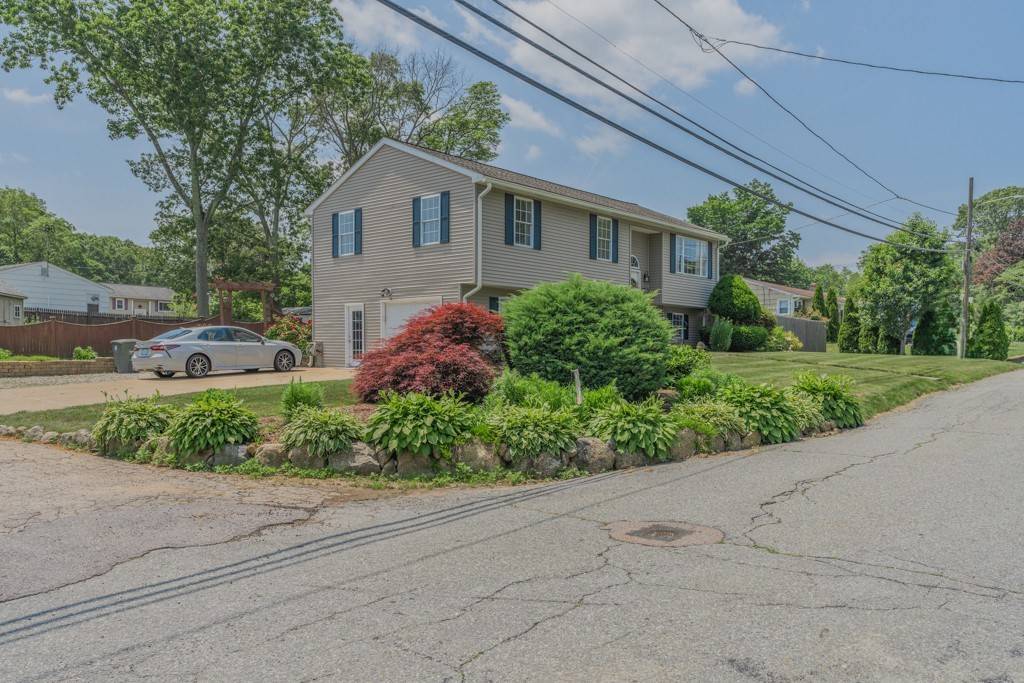 Coventry, RI 02816,136 Youngs AVE