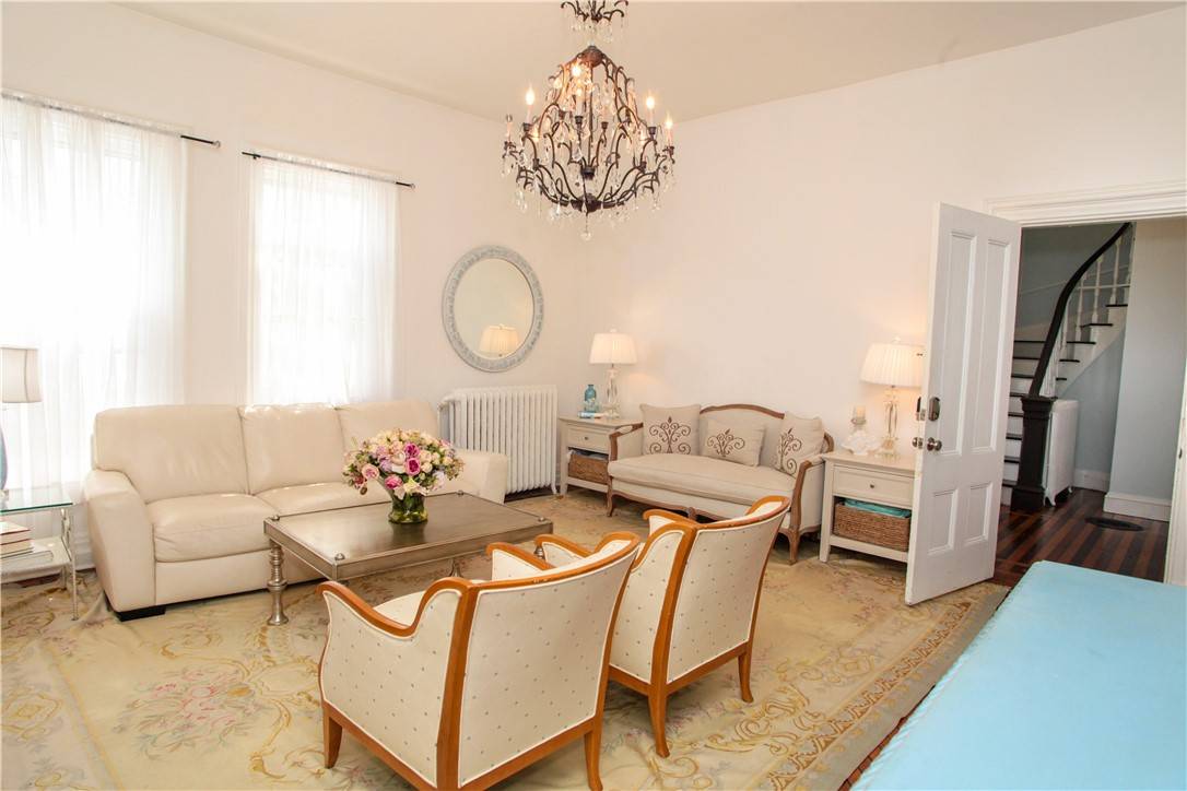 Newport, RI 02840,42 Mann AVE