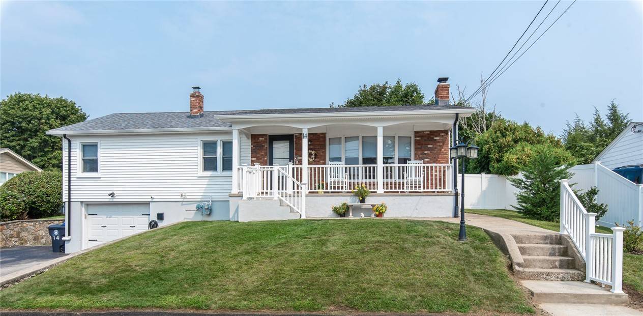 North Providence, RI 02904,14 Wenscott LN