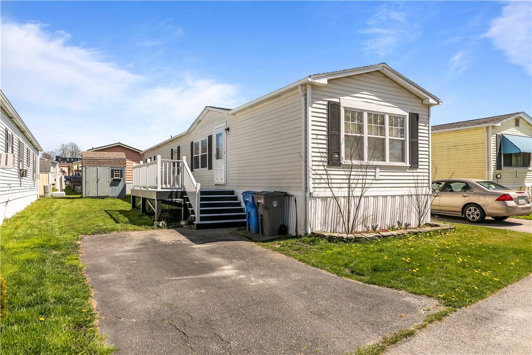 Middletown, RI 02842,92 Bayview Pkwy