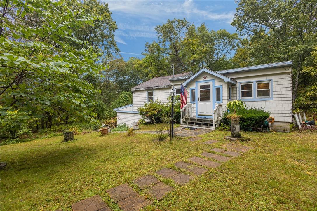 Glocester, RI 02857,1091 Snake Hill RD