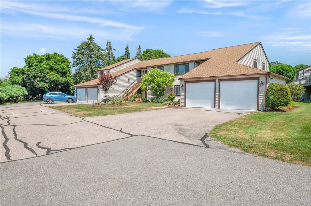 Narragansett, RI 02882,30 Sweet Meadows CT #26