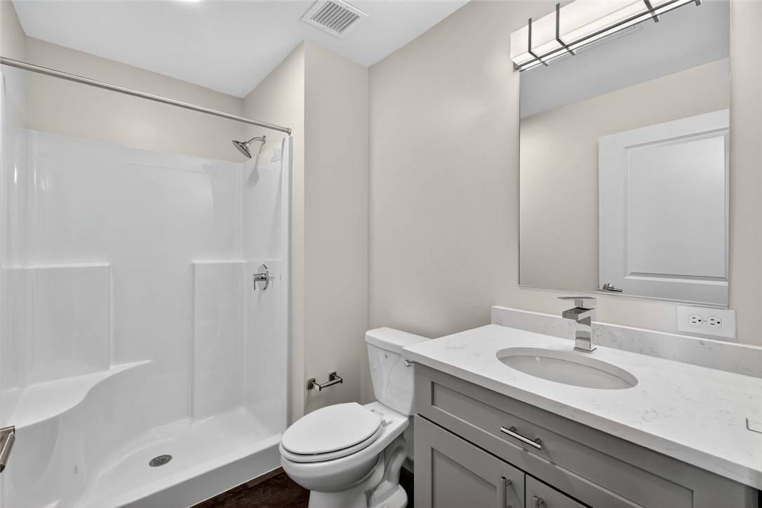 Lincoln, RI 02865,1624 Lonsdale AVE #204/304