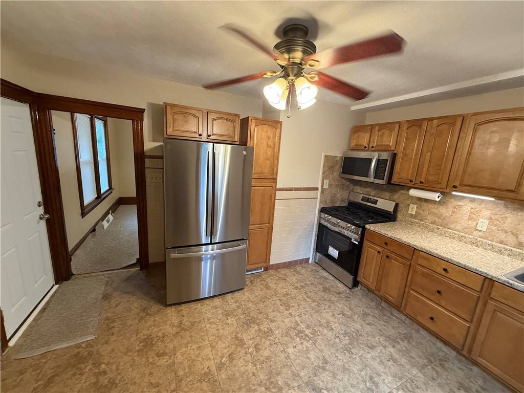 Pawtucket, RI 02861,1 Drolet AVE