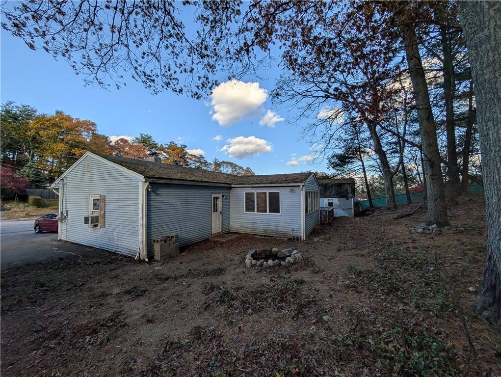 Coventry, RI 02816,8 Grant DR