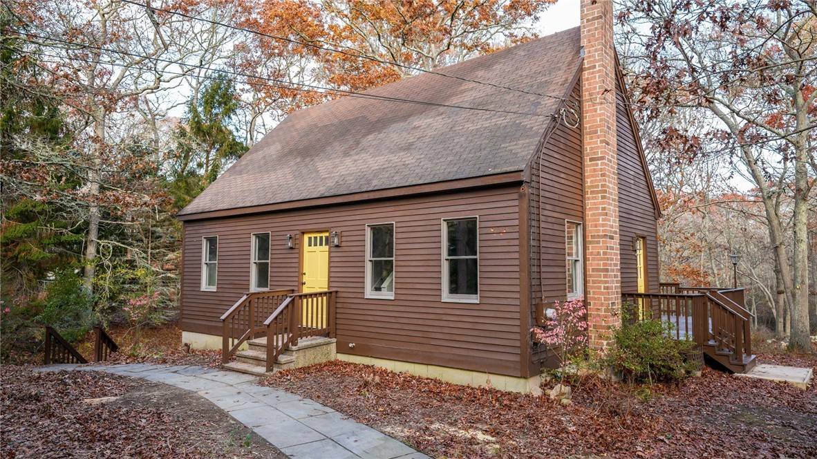 Charlestown, RI 002813,135 Ross Hill RD