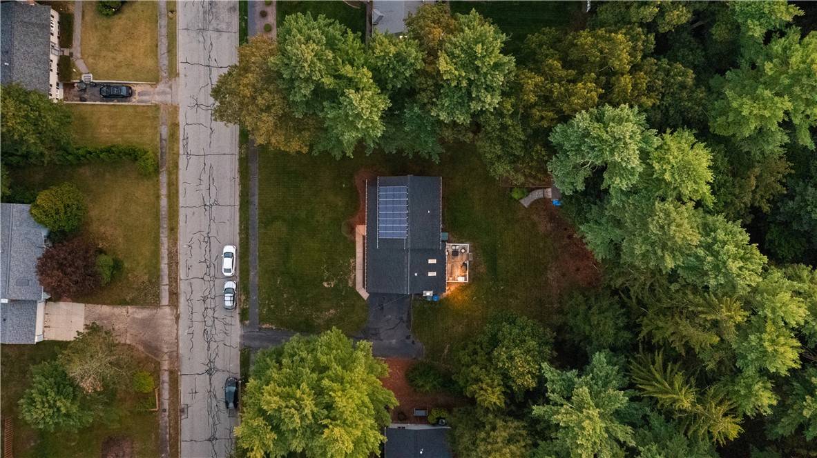 Coventry, RI 02816,89 Wisteria DR