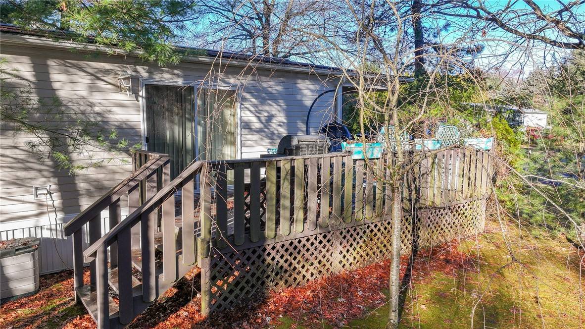 Coventry, RI 02816,15 Kelly LN