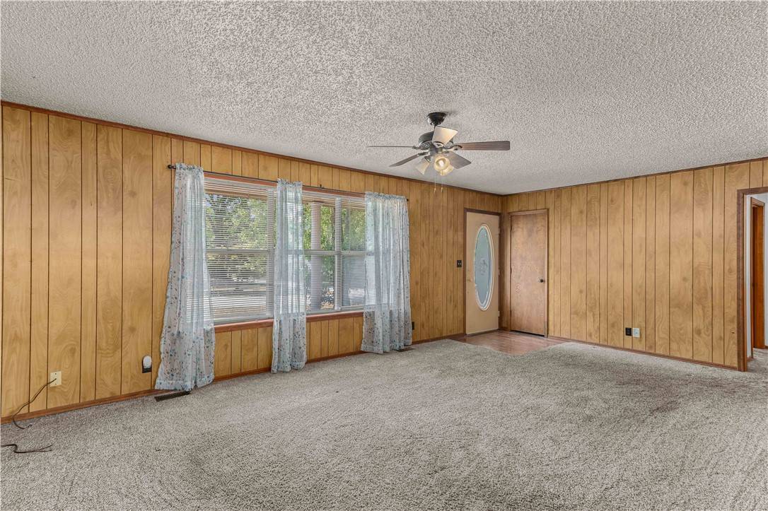Lincoln, AR 72744,109 Mitchell Ave